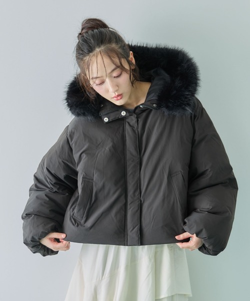 archives（アルシーヴ）の「２ｗａｙファーフードショート中綿ブルゾン（ブルゾン・レディース・アイボリー/ブラック・MEDIUM）」の17枚目の写真