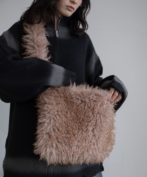VACANCY（ヴァカンシー）の「ミックスフェイクファーショルダーバック（ショルダーバッグ・レディース・ブラック/アイボリー/ブラウン・FREE）」の6枚目の写真