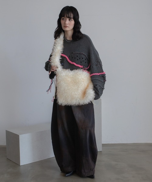 VACANCY（ヴァカンシー）の「ミックスフェイクファーショルダーバック（ショルダーバッグ・レディース・ブラック/アイボリー/ブラウン・FREE）」の8枚目の写真