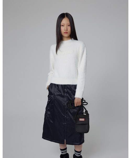 HUNTER(ハンター)の「イントレピッド エクストラ パフド フォンポーチ(ボディバッグ/ウエストポーチ・レディース・ブラック/ホワイト・ONE)」の11枚目の写真