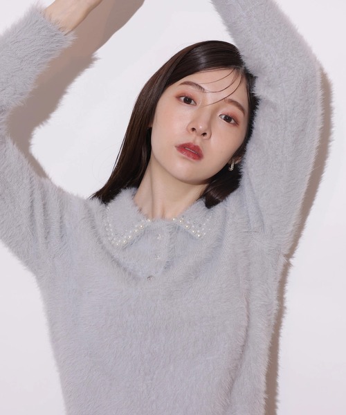 Rirandture(リランドチュール)の「パールビジュー衿フェザーニット(ニット/セーター・レディース・ホワイト/ピンク/ミント・2)」の6枚目の写真