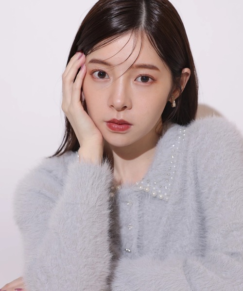 Rirandture(リランドチュール)の「パールビジュー衿フェザーニット(ニット/セーター・レディース・ホワイト/ピンク/ミント・2)」の8枚目の写真