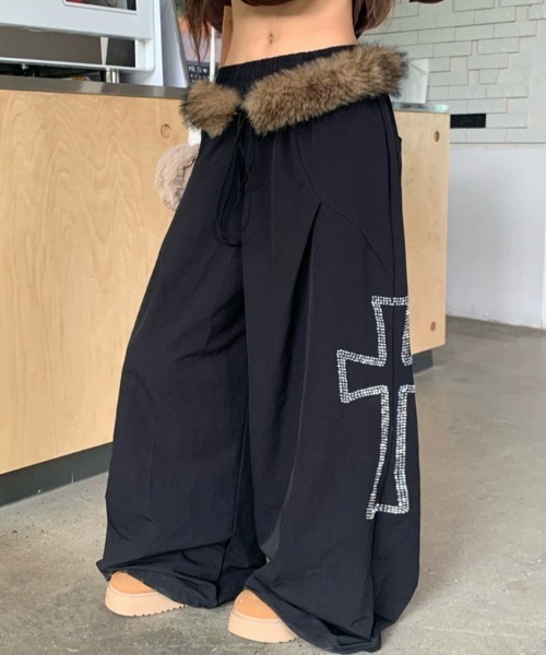 DEVICE(デバイス)の「ウエスト ファー クロス ルーズ パンツ(その他パンツ・レディース・ブラック・FREE)」の7枚目の写真