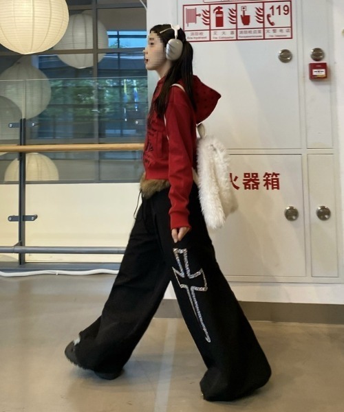 DEVICE(デバイス)の「ウエスト ファー クロス ルーズ パンツ(その他パンツ・レディース・ブラック・FREE)」の17枚目の写真