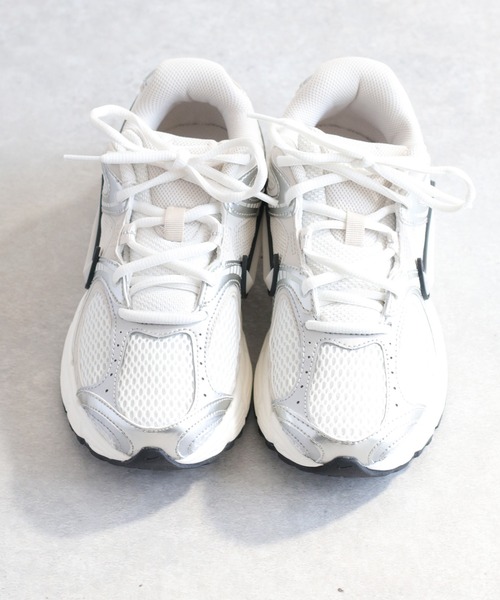 NIKE】ウィメンズ V5 RNR（スニーカー）｜NIKE（ナイキ）の