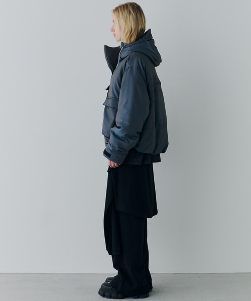 AIVER（アイバー）の「AIVER　イリディセントパファーブルゾン（ブルゾン・メンズ・ブラック/ライトブルー/レッド・SMALL/MEDIUM/LARGE）」の9枚目の写真