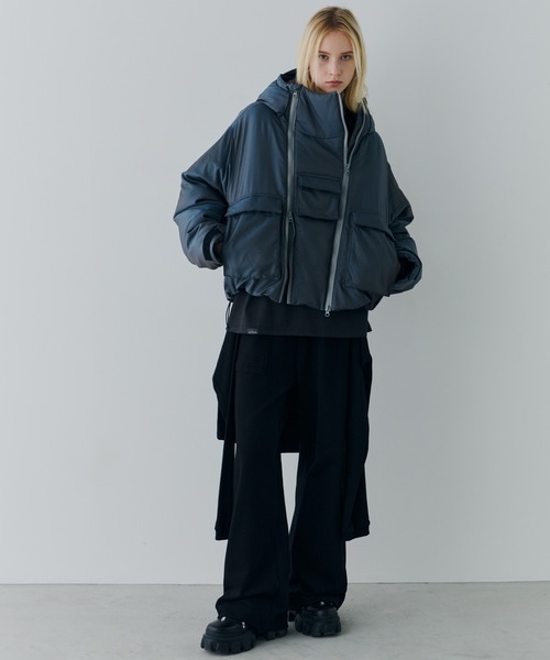 AIVER（アイバー）の「AIVER　イリディセントパファーブルゾン（ブルゾン・メンズ・ブラック/ライトブルー/レッド・SMALL/MEDIUM/LARGE）」の6枚目の写真