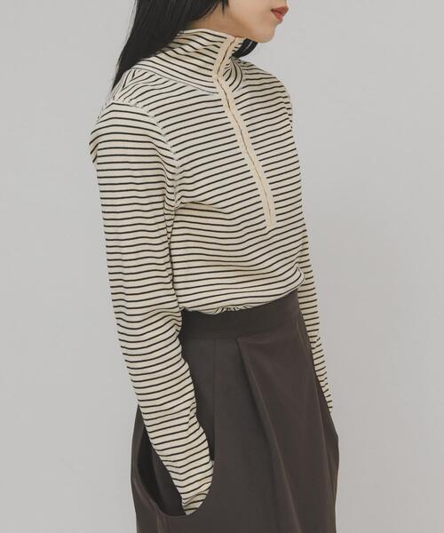 KBF（ケイビーエフ）の「タートルホックボーダートップス（Tシャツ/カットソー・レディース・ホワイト系その他/ブラウン系その他/グレー系その他・ONE）」の5枚目の写真