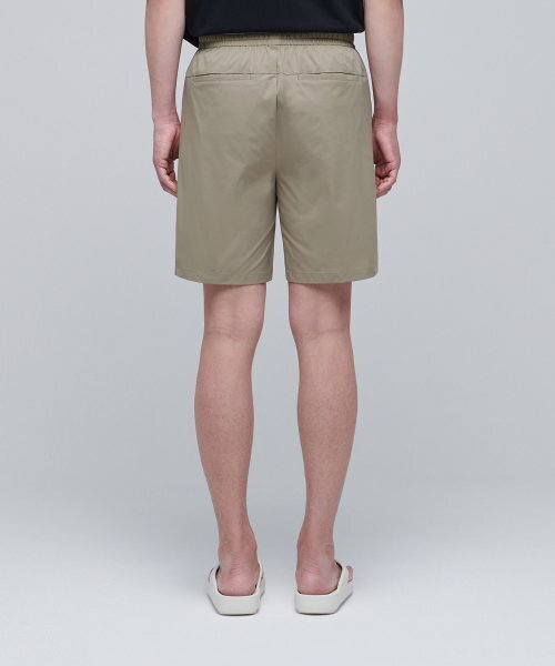 MUSINSA STANDARD（ムシンサスタンダード）の「オールマイティショーツ [ダスティベージュ]（その他パンツ・メンズ・その他・30/26/27/28/29）」の3枚目の写真