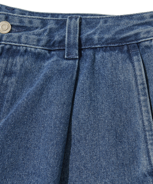 URBANDTYPE(アーバンディタイプ)の「カーブドミンゴウォッシングバミューダパンツ_インディゴ(デニムパンツ・レディース・その他・SMALL/MEDIUM/LARGE)」の5枚目の写真