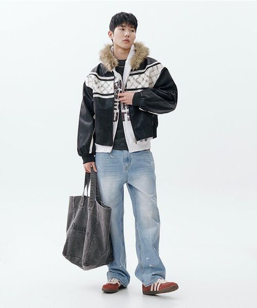 WESLEYHYUSTON(ウェズリーユーストン)の「SUEDE PATCH RIBBED KNIT BLACK(ニット/セーター・メンズ・その他・MEDIUM/LARGE)」の2枚目の写真
