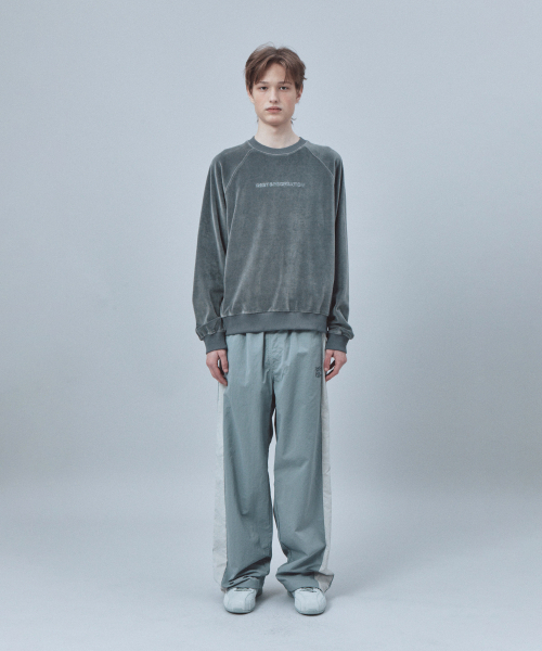 Rest&Recreation（レストアンドレクリエーション）の「STITCH NYLON PANTS - GREY（その他パンツ・メンズ・その他・LARGE/SMALL）」の4枚目の写真