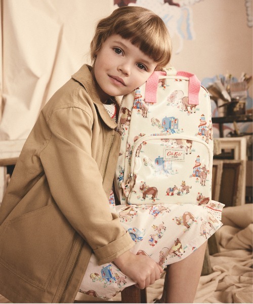 Cath Kidston(キャスキッドソン)の「キッズ ミディアム バックパック Seaside Donkeys(バックパック/リュック・キッズ・その他・FREE)」の1枚目の写真