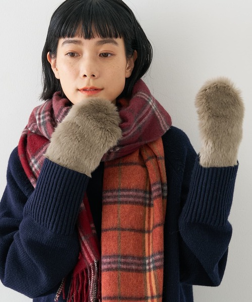 collex(コレックス)の「【福田手袋】【タッチパネル対応】ファーミトングローブ(手袋・レディース・マスタード/ブラック/グレイッシュベージュ・フリー)」の7枚目の写真