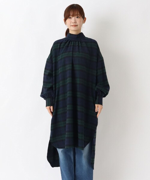 one'sterrace(ワンズテラス)の「ネル肩ギャザーワンピース(ワンピース・レディース・その他/グレー系4/グリーン系その他6・02)」の11枚目の写真