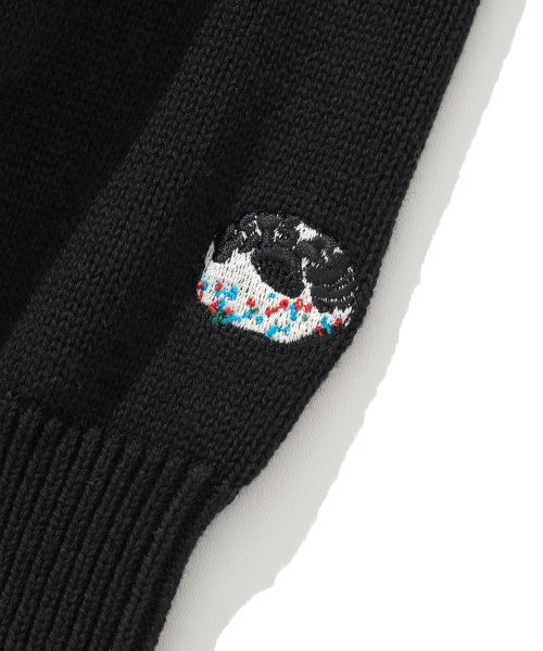 KNITTED（ニッティド）の「[NITTED X QWER DEMO] Let's Love Donut Round Knit BLACK（ニット/セーター・レディース・その他・LARGE/MEDIUM）」の8枚目の写真