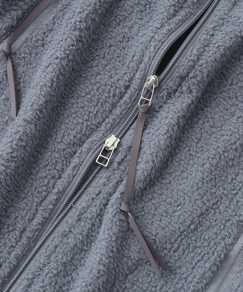 Product Twelve(プロダクトトゥエルブ)の「Product Twelve (プロダクト トゥエルブ) Primaloft Active Full Zip(その他アウター・メンズ・ライトグレー/ブラック・2/3)」の6枚目の写真