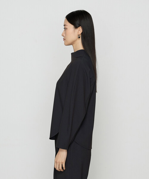 COMME CA(コムサ)の「〔 Sサイズ 〕 トリアセボディシェルピーチ プルオーバー(シャツ/ブラウス・レディース・オフホワイト/ブラック・5号)」の14枚目の写真