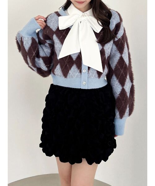 dazzlin（ダズリン）の「アーガイルオーバーニットトップス（カーディガン/ボレロ・レディース・ピンク/オレンジ/ブルー・FREE）」の2枚目の写真