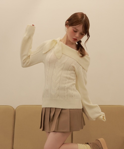 M DOLLY(エムドリー)の「ribbon cable fiora knit tops/リボンケーブルフィオラニットトップス(ニット/セーター・レディース・ベージュ/ピンク/ブラック/アイボリー/グレー・FREE)」の9枚目の写真