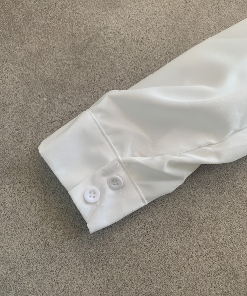 SHEPP（シープ）の「【26年春新作】カシュクールデザイン アシンメトリーヘムブラウス（シャツ/ブラウス・レディース・ブルー/ホワイト・L/M）」の5枚目の写真
