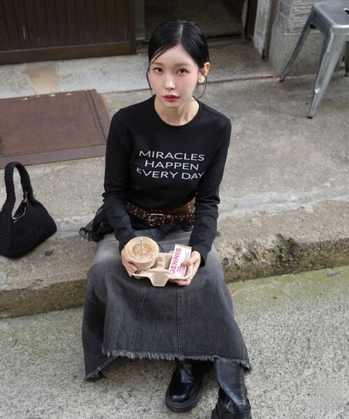 MIHEV(ミヘブ)の「スローガンロングスリーブブラック(Tシャツ/カットソー・レディース・その他・MEDIUM/LARGE)」の13枚目の写真