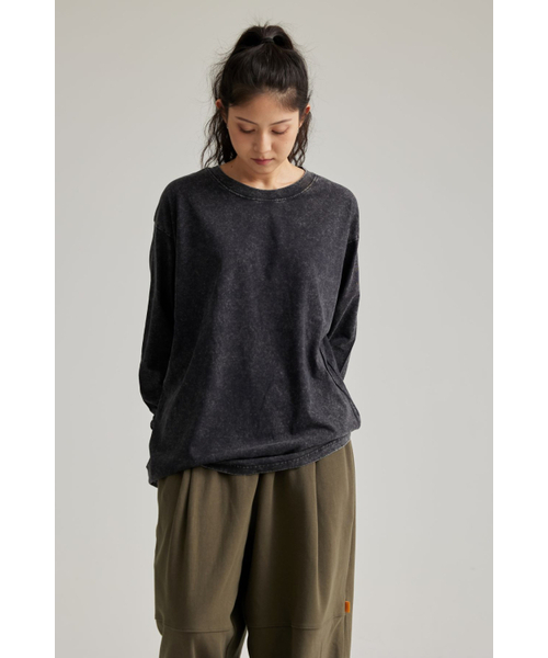 PHILIPPAKER(フィリップペイカー)の「ビエムシー ソリッド オーバーサイズ ピグメント ロングスリーブ ブラック(Tシャツ/カットソー・メンズ・その他・MEDIUM/LARGE/X-LARGE)」の9枚目の写真