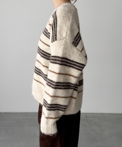 CANAL JEAN(キャナルジーン)の「El mar Vネックボーダーニット(ニット/セーター・レディース・ブラウン/ベージュ・ONE SIZE)」の6枚目の写真