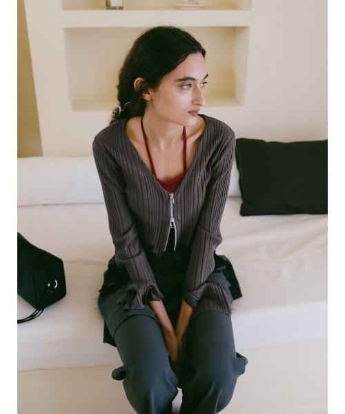 sahara（サハラ）の「Lace Hem Zip Cardigan/レースヘムジップカーディガン（カーディガン/ボレロ・レディース・ブラック/グレー/ホワイト・FREE）」の5枚目の写真