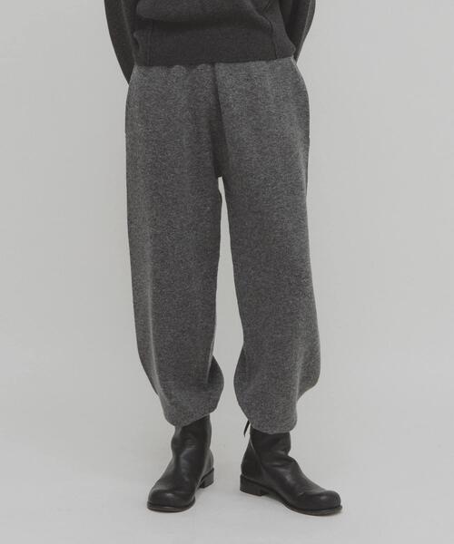 KBF（ケイビーエフ）の「イージーニットパンツ（その他パンツ・レディース・チャコールグレー/ベージュ・ONE）」の19枚目の写真