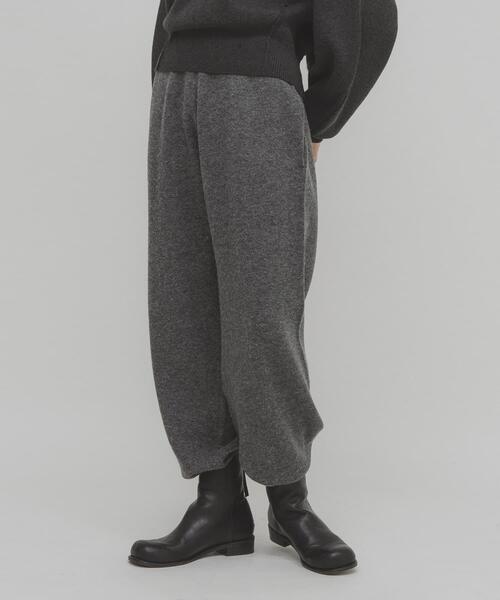 KBF（ケイビーエフ）の「イージーニットパンツ（その他パンツ・レディース・チャコールグレー/ベージュ・ONE）」の20枚目の写真