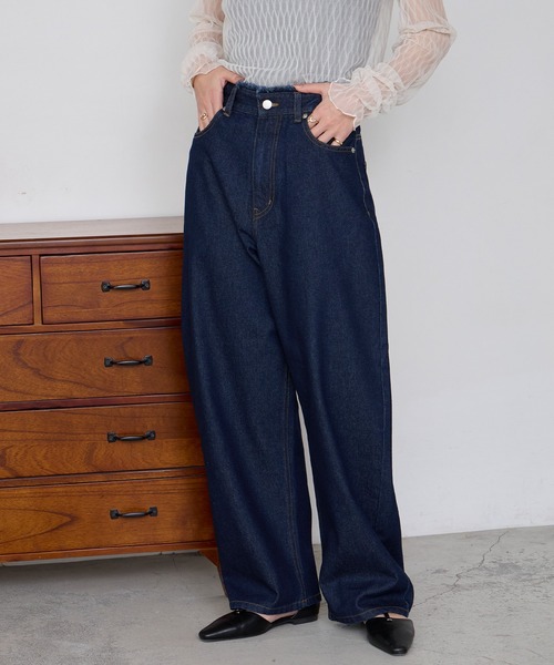 forksy.(フォルクシー)の「【forksy.】サステナブル フリンジ ハイウエスト エッグデニムパンツ / 速乾(デニムパンツ・レディース・ブラウン/インディゴブルー/アイボリー/ブラック/ブルー・L/M/S)」の13枚目の写真