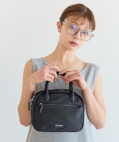 BAYFLOW（ベイフロー）の「[500mlペットボトル収納可]ミニスクエアボストン（ハンドバッグ・レディース・ピンク/モカ/アイボリー/ブラック・FREE）」の5枚目の写真