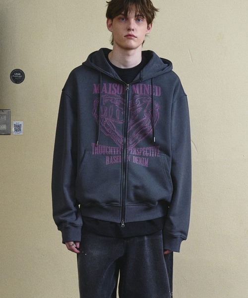 ALAND（エーランド）の「MAISON MINED／HEART フードジップ（パーカー・メンズ・ブラック/チャコール/グレー・SMALL/MEDIUM）」の11枚目の写真