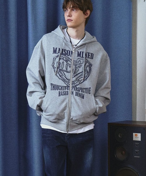 ALAND（エーランド）の「MAISON MINED／HEART フードジップ（パーカー・メンズ・ブラック/チャコール/グレー・SMALL/MEDIUM）」の15枚目の写真