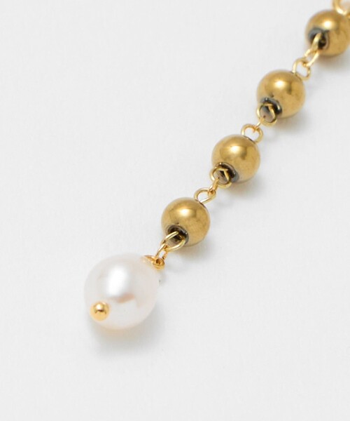 Causerie（コズリ）の「＜Causerie＞ストーン×淡水パール ライン イヤリング（イヤリング・レディース・ダークブラウン・FREE）」の5枚目の写真