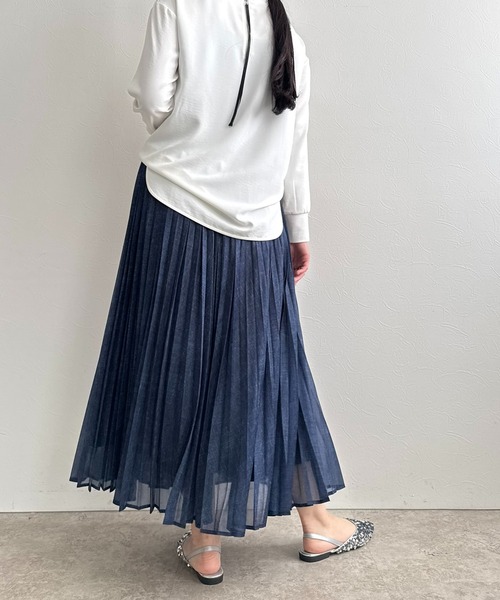 LHELBIE（レルビエ）の「シアーデニムプリーツスカート（スカート・レディース・インディゴブルー/ライトブルー/ブラック・M）」の13枚目の写真