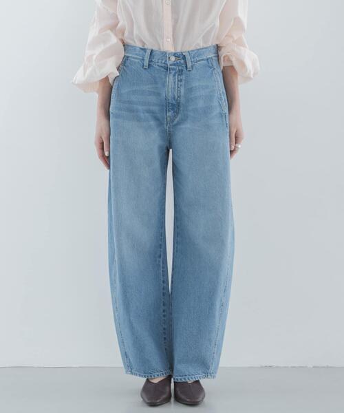 URBAN RESEARCH Sonny Label(アーバンリサーチサニーレーベル)の「シームデザインバレルデニム(デニムパンツ・レディース・インディゴブルー/ライトインディゴブルー・38/34/36)」の14枚目の写真