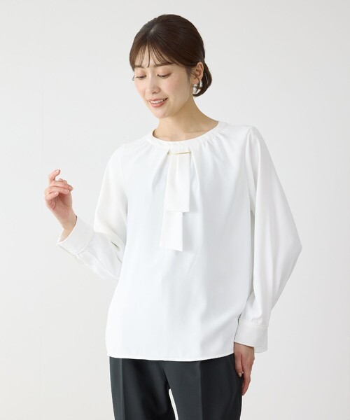Jayro(ジャイロ)の「タイ付ブラウス(シャツ/ブラウス・レディース・ホワイト系その他/ベージュ/ネイビー・M)」の11枚目の写真