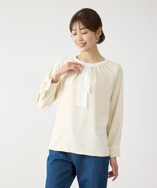 Jayro(ジャイロ)の「タイ付ブラウス(シャツ/ブラウス・レディース・ホワイト系その他/ベージュ/ネイビー・M)」の18枚目の写真