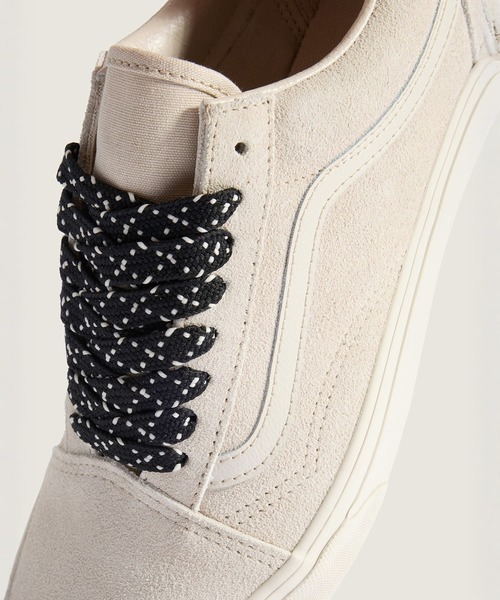 VANS(バンズ)の「オールドスクール / Old Skool MONO TAUPE VN000D9YTUP1(スニーカー・メンズ・オフホワイト・6.5/6/5.5/5/4.5/4/7)」の5枚目の写真