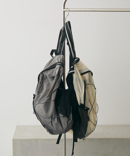full/fill.(フルフィル)の「mesh pocket sheer back pack / メッシュポケットシアーバックパック(バックパック/リュック・レディース・グレー/アイボリー・FREE)」の22枚目の写真