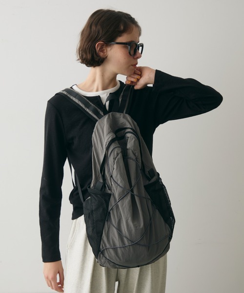 full/fill.(フルフィル)の「mesh pocket sheer back pack / メッシュポケットシアーバックパック(バックパック/リュック・レディース・グレー/アイボリー・FREE)」の13枚目の写真