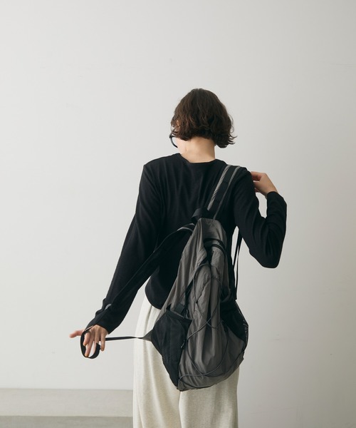 full/fill.(フルフィル)の「mesh pocket sheer back pack / メッシュポケットシアーバックパック(バックパック/リュック・レディース・グレー/アイボリー・FREE)」の18枚目の写真