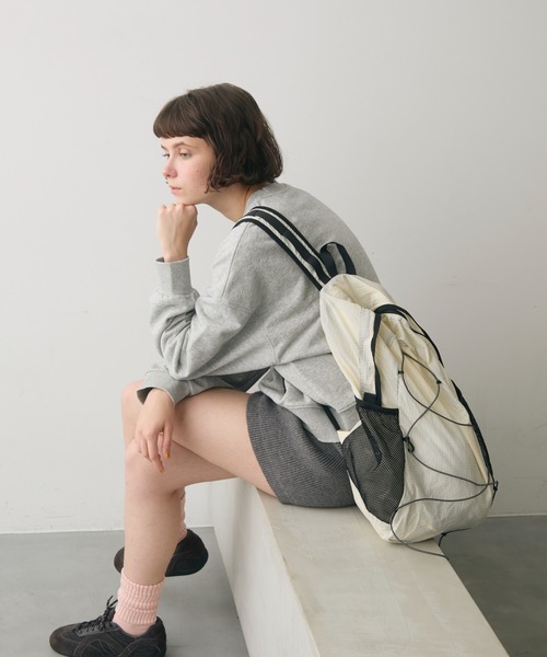 full/fill.(フルフィル)の「mesh pocket sheer back pack / メッシュポケットシアーバックパック(バックパック/リュック・レディース・グレー/アイボリー・FREE)」の9枚目の写真
