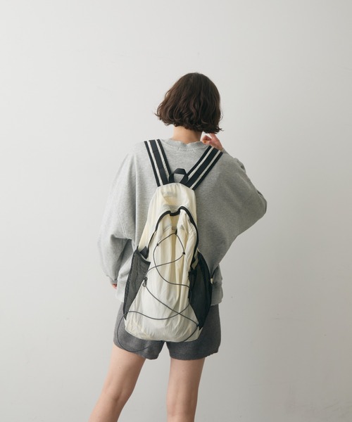 full/fill.(フルフィル)の「mesh pocket sheer back pack / メッシュポケットシアーバックパック(バックパック/リュック・レディース・グレー/アイボリー・FREE)」の8枚目の写真