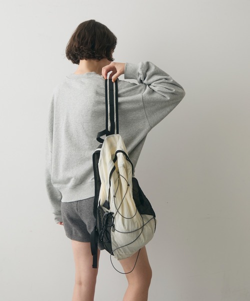 full/fill.(フルフィル)の「mesh pocket sheer back pack / メッシュポケットシアーバックパック(バックパック/リュック・レディース・グレー/アイボリー・FREE)」の7枚目の写真
