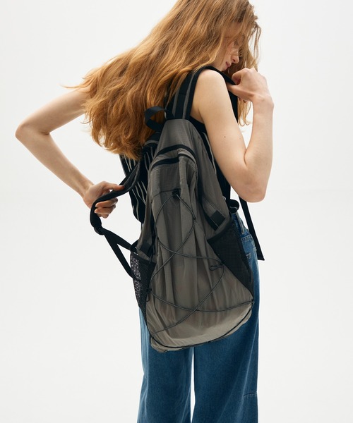 full/fill.(フルフィル)の「mesh pocket sheer back pack / メッシュポケットシアーバックパック(バックパック/リュック・レディース・グレー/アイボリー・FREE)」の22枚目の写真