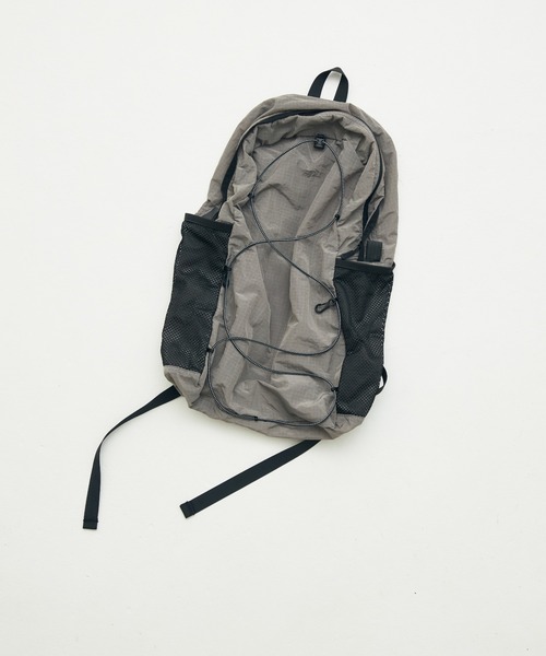 full/fill.(フルフィル)の「mesh pocket sheer back pack / メッシュポケットシアーバックパック(バックパック/リュック・レディース・グレー/アイボリー・FREE)」の5枚目の写真