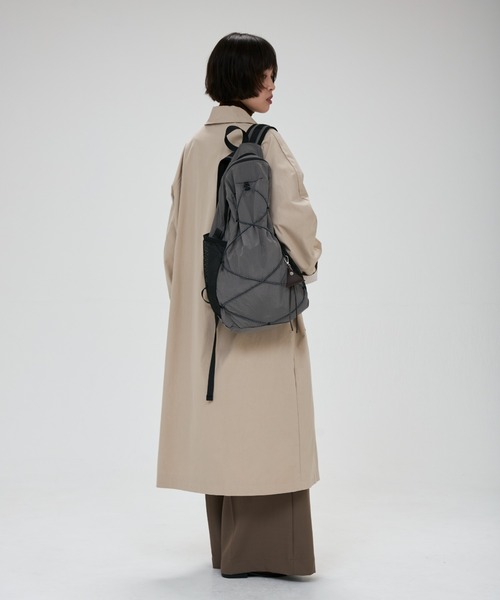 full/fill.(フルフィル)の「mesh pocket sheer back pack / メッシュポケットシアーバックパック(バックパック/リュック・レディース・グレー/アイボリー・FREE)」の17枚目の写真